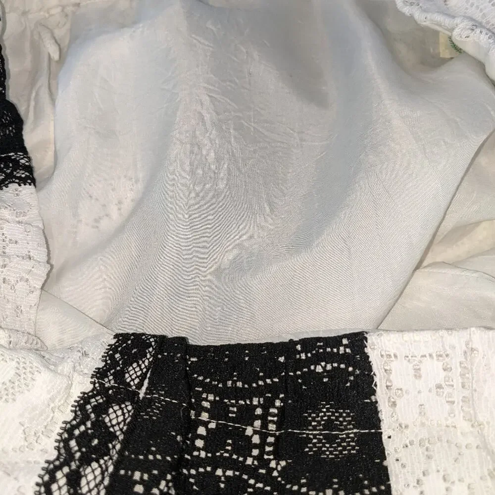 Tumbleweeds 70's VTG Maxi Skirt White Black Lace Black Velvet Hem Boho Western
